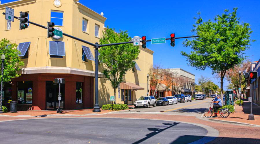 Nosso inventário inclui uma ampla variedade de veículos.